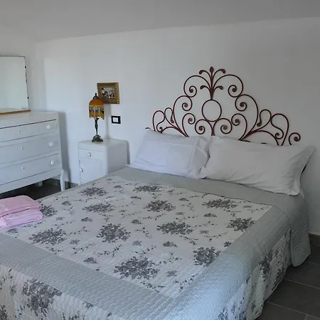 Agriturismo Oliva Azzurra *